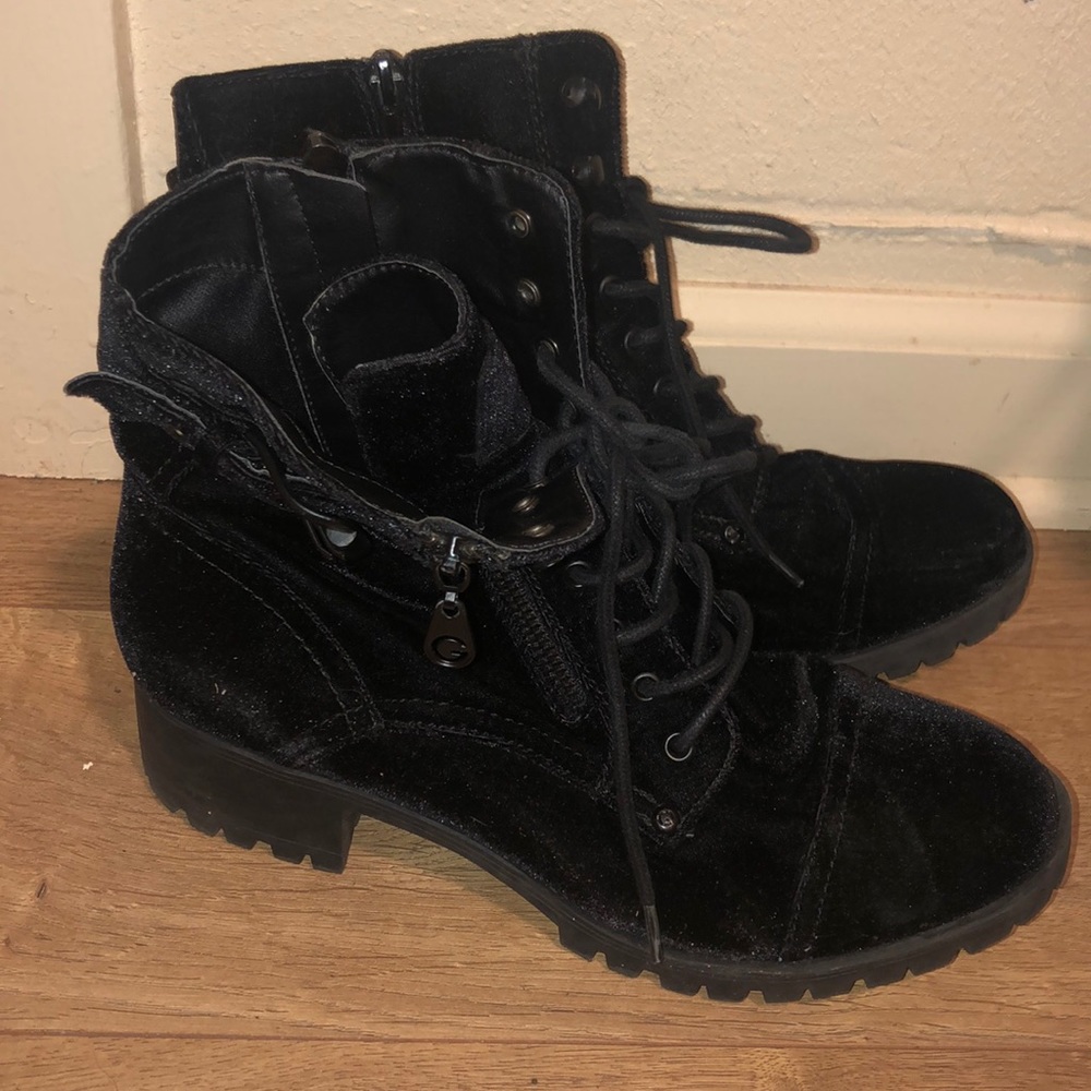Black Velvet Ankle Boots Guess
